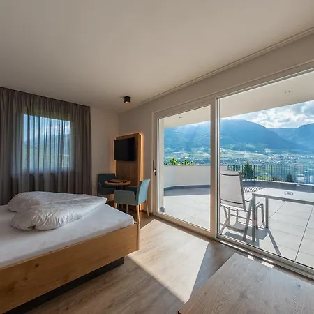 Garni Herz Hotel Tirolo