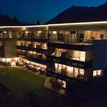 Garni Herz Hotel Tirolo